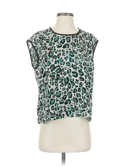 Pre-owned Cabi Sleeveless Blouse In Green