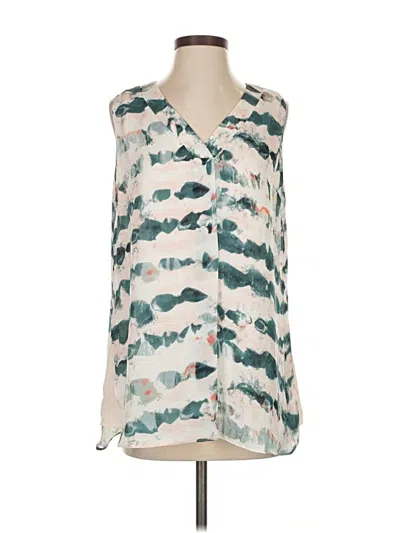 Pre-owned Cabi Sleeveless Blouse In Green