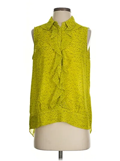 Pre-owned Cabi Sleeveless Blouse In Green