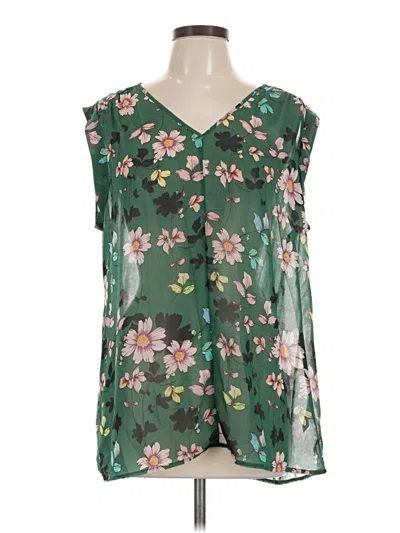 Pre-owned Cabi Sleeveless Blouse In Green