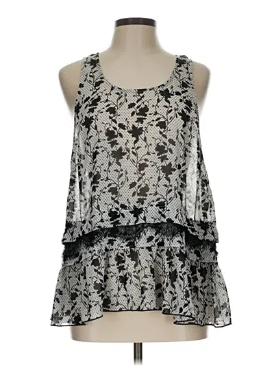 Pre-owned Cabi Sleeveless Blouse In Silver