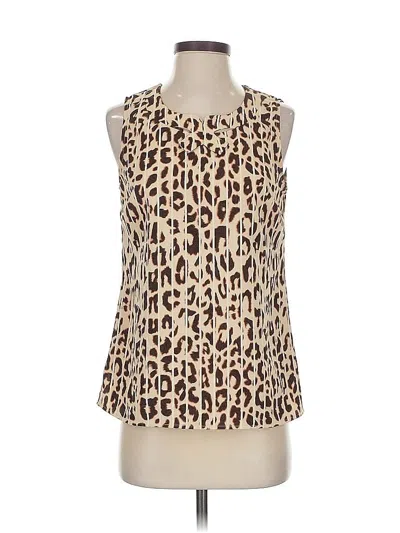 Pre-owned Cabi Sleeveless Blouse In White