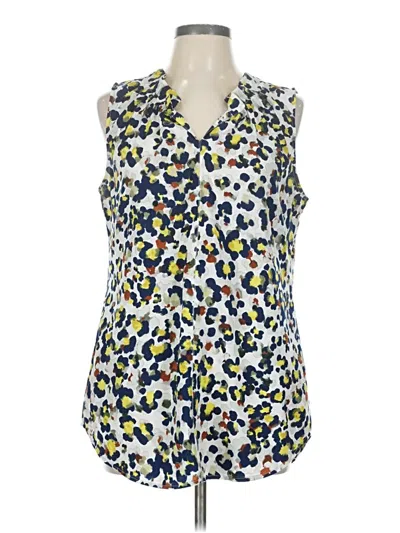 Pre-owned Cabi Sleeveless Blouse In White