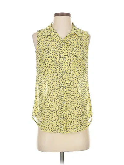 Pre-owned Cabi Sleeveless Blouse In Yellow