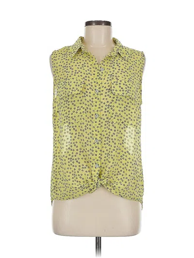 Pre-owned Cabi Sleeveless Blouse In Yellow