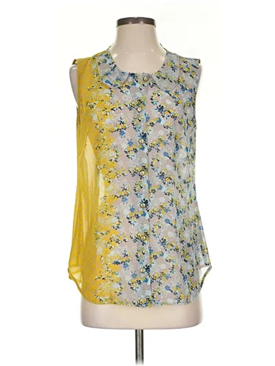 Pre-owned Cabi Sleeveless Blouse In Yellow