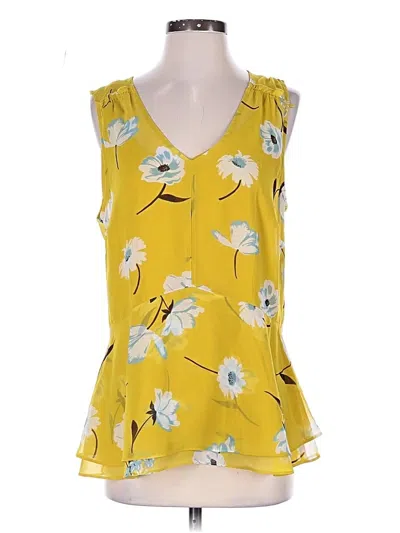 Pre-owned Cabi Sleeveless Blouse In Yellow