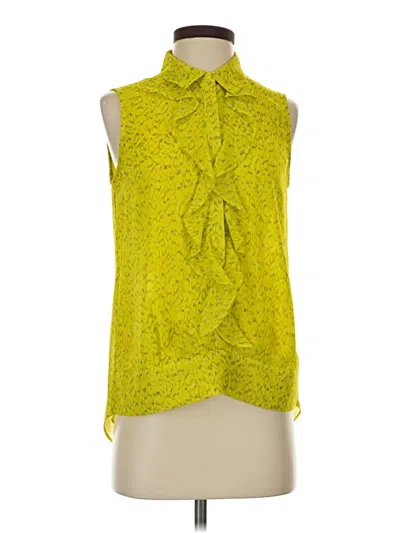 Pre-owned Cabi Sleeveless Blouse In Yellow