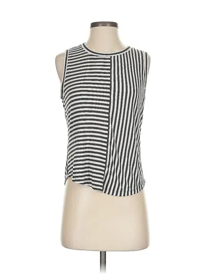 Pre-owned Cabi Sleeveless T-shirt In White