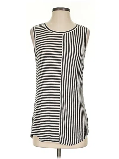 Pre-owned Cabi Sleeveless T-shirt In Ivory