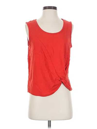 Pre-owned Cabi Sleeveless T-shirt In Red