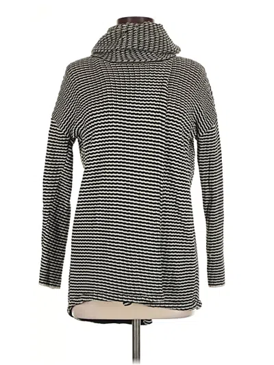Pre-owned Cabi Turtleneck Sweater In Black