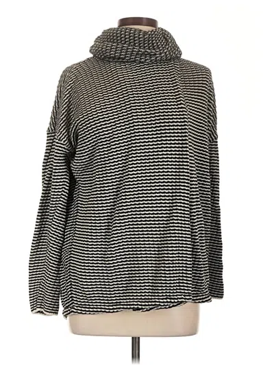 Pre-owned Cabi Turtleneck Sweater In Black