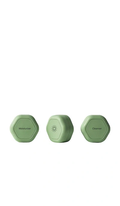 Cadence The Skin Essentials In Green