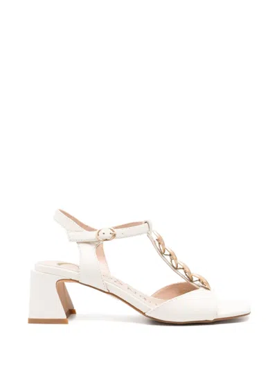 Cafènoir Chain-link T-bar Sandals In White