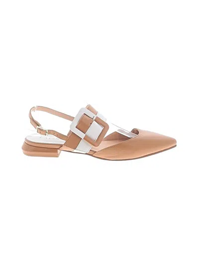 Pre-owned Cafènoir Flats In Tan