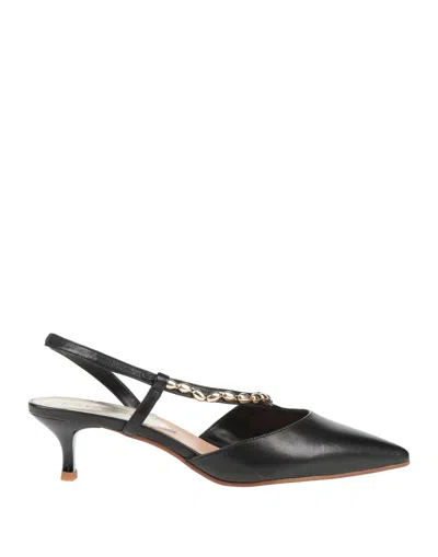 Cafènoir Pumps In Black