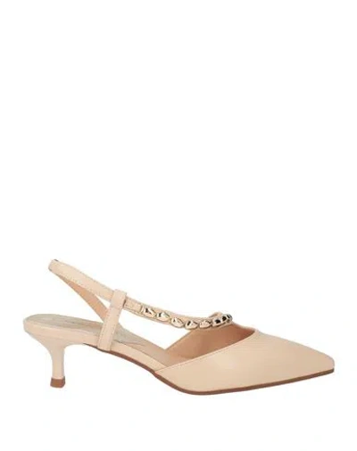 Cafènoir Woman Pumps Blush Size 6 Leather In Neutral
