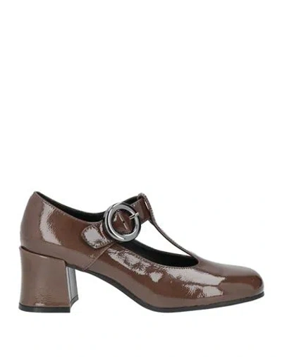 Cafènoir Woman Pumps Chocolate Brown Size 6 Leather