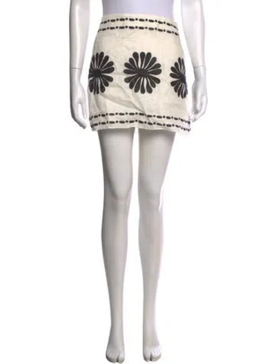 Pre-owned Cala De La Cruz Linen Mini Skirt In White