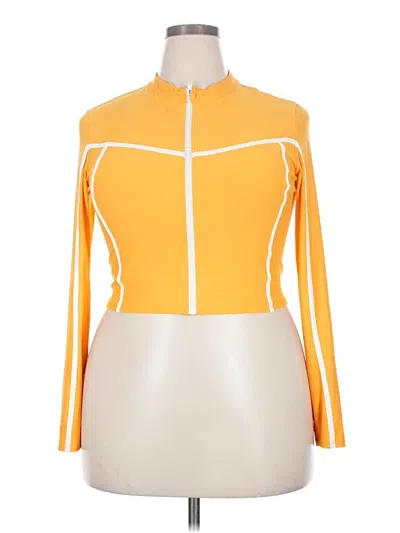 Pre-owned Calia Long Sleeve T-shirt In Yellow