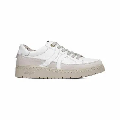 Callaghan Women's Petete Sneakers In White