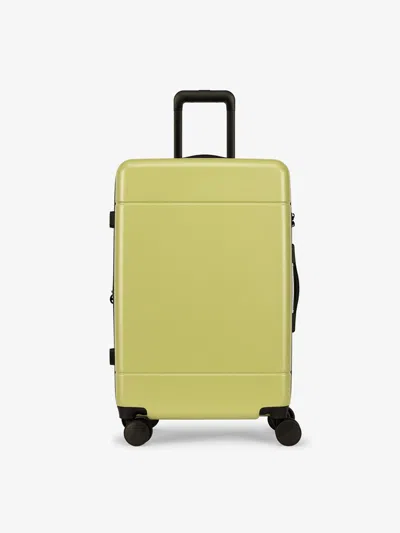 Calpak Hue Medium Luggage In Key Lime