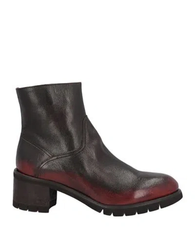 Calpierre Woman Ankle Boots Burgundy Size 10 Soft Leather In Red