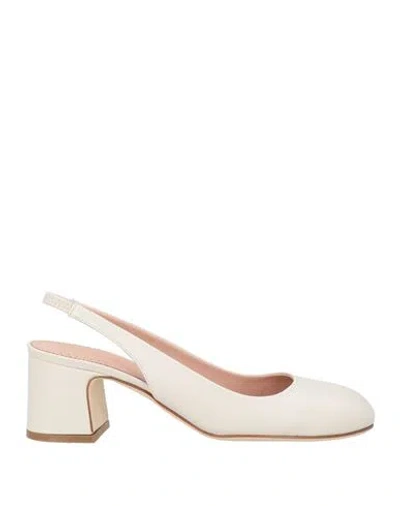 Calpierre Woman Pumps Beige Size 7 Leather
