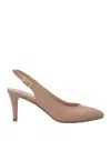 Calpierre Pumps In Pink