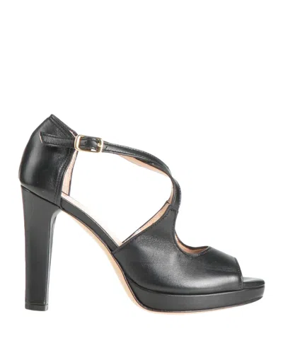 Calpierre Sandals In Black