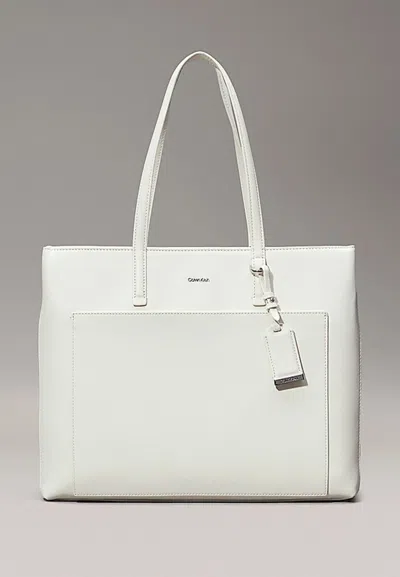 Calvin Klein _ In Green