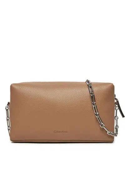 Calvin Klein _ In Brown