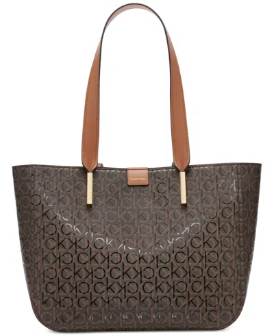 Calvin Klein Audrey Signature Tote In Brn Khk,caramel