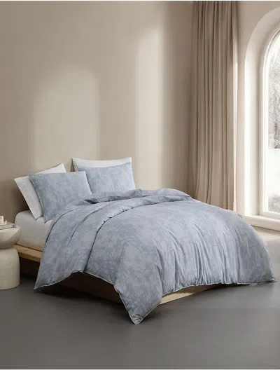Calvin Klein Bayberry Comforter Set In Animal Print