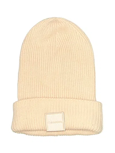 Pre-owned Calvin Klein Beanie Hat In Ivory