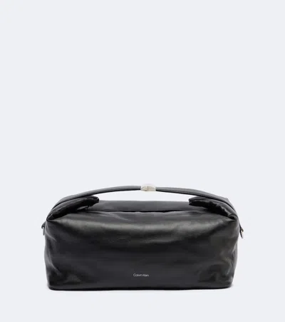 Calvin Klein Collection Andy Large Leather Shoulder Bag In Black