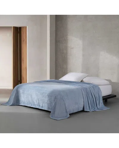 CALVIN KLEIN CALVIN KLEIN CORE PLUSH SOLID PLUSH BLANKET