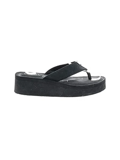 Pre-owned Calvin Klein Flip Flops In Black