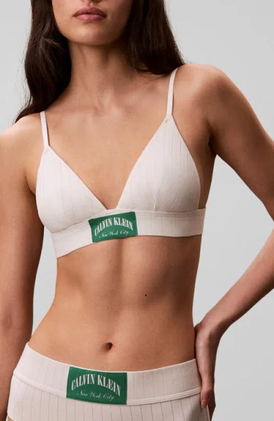 Calvin Klein Heritage Classic Lightly Lined Triangle Bra In White
