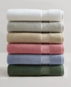 Calvin Klein Iconic Cotton Jacquard Bath Towels In White