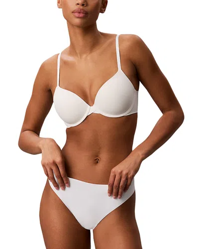 Calvin Klein Invisibles Thong In White