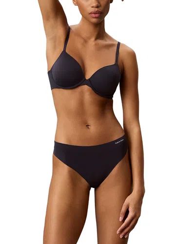 Calvin Klein Invisibles Thong In Black