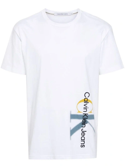 Calvin Klein Jeans Est.1978 T-shirt Con Ricamo In White