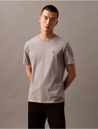 Calvin Klein Jeans Est.1978 Calvin Klein Men's Acid Wash Monogram Logo Classic T-shirt In Gray
