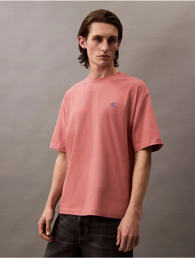 Calvin Klein Jeans Est.1978 Calvin Klein Men's Archive Logo Relaxed Crewneck T-shirt In Pink