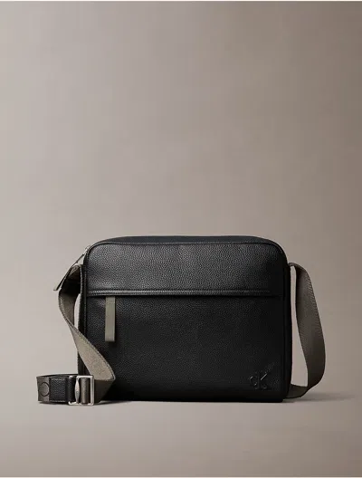 Calvin Klein Jeans Est.1978 Calvin Klein Men's Cargo Flight Bag
