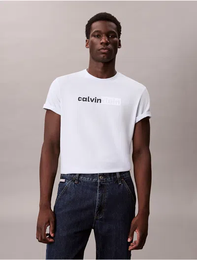 Calvin Klein Jeans Est.1978 Calvin Klein Men's Dual Tone Logo Graphic Classic T-shirt In White
