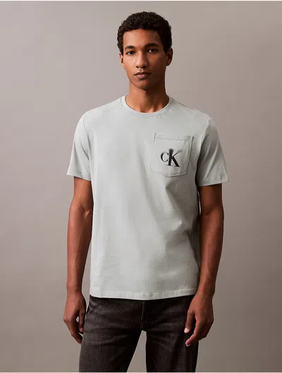 Calvin Klein Jeans Est.1978 Calvin Klein Men's Faded Monogram Logo Pocket Classic T-shirt In Gold