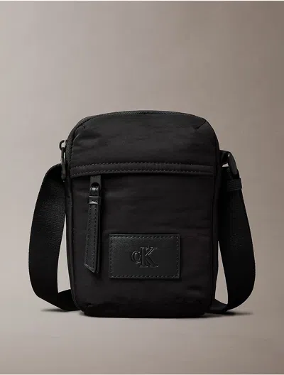 Calvin Klein Jeans Est.1978 Calvin Klein Men's Nylon Reporter Bag
